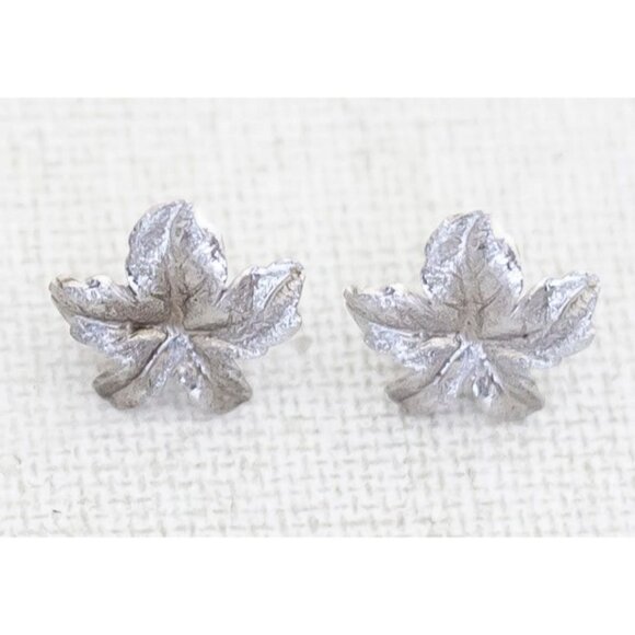 Vintage Sterling Silver Leafy Flowers Stud Earrings - A15 - Picture 2 of 3